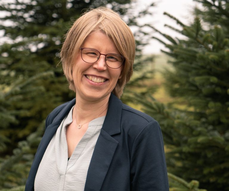 Ilona Schmidt – Worte und Raum für Ihre Lebensmomente Trauerrednerin und Traurednerin und Christliche Beraterin Ilona Schmidt Leipzig
